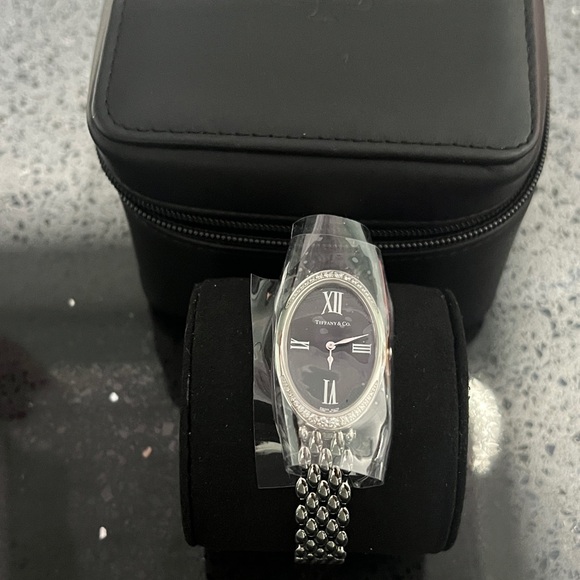 Tiffany & Co. atlas watch - Picture 11 of 16